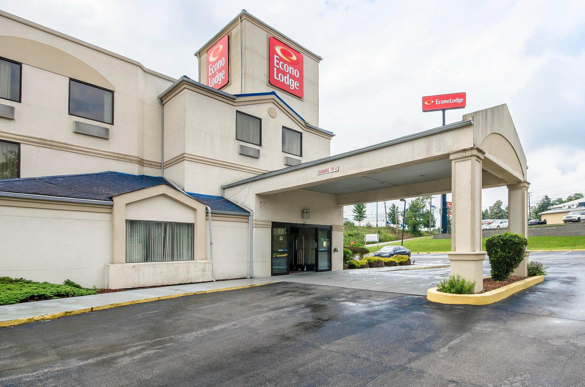 Econo Lodge London Bagian luar foto